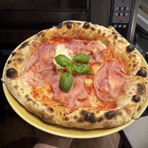 Pizza Prosciutto ... A,C,G