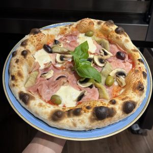 Pizza Capricciosa ... A,C,G